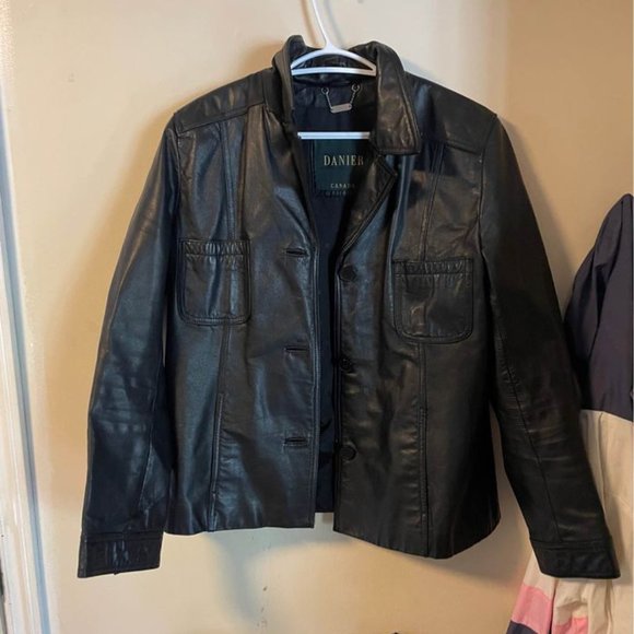 Danier Other - Danier Leather Jacket